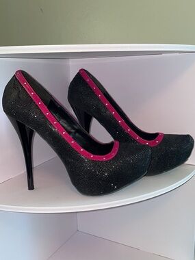 Charlotte Russe Black Glitter Stiletto Pumps with Pink Trim